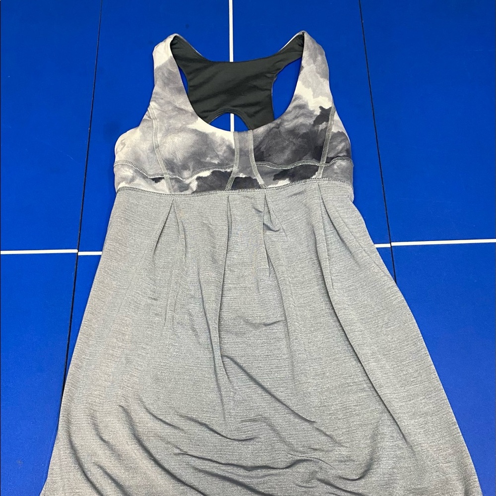 Lululemon Racerback Tank Top Built In Bra no Padding Gray Tie dye w/Drawstring